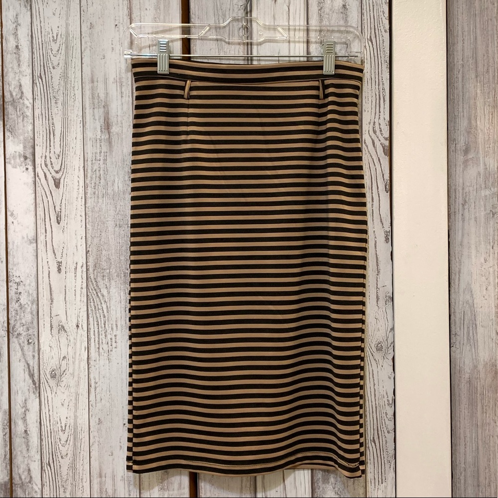 Black and Tan striped pencil skirt, zipper side